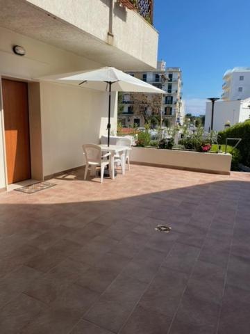 Lacasadisara Vieste Bagian luar foto